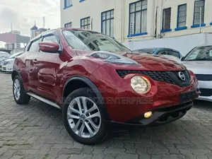 Nissan Juke S FWD 2016 Burgundy