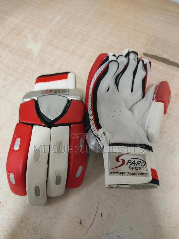 A Pair of Sparo Cricket Batting Gloves Junior/Youth