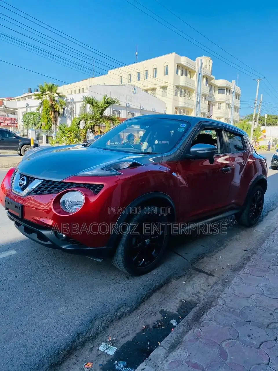 Nissan Juke S AWD 2017 Burgundy