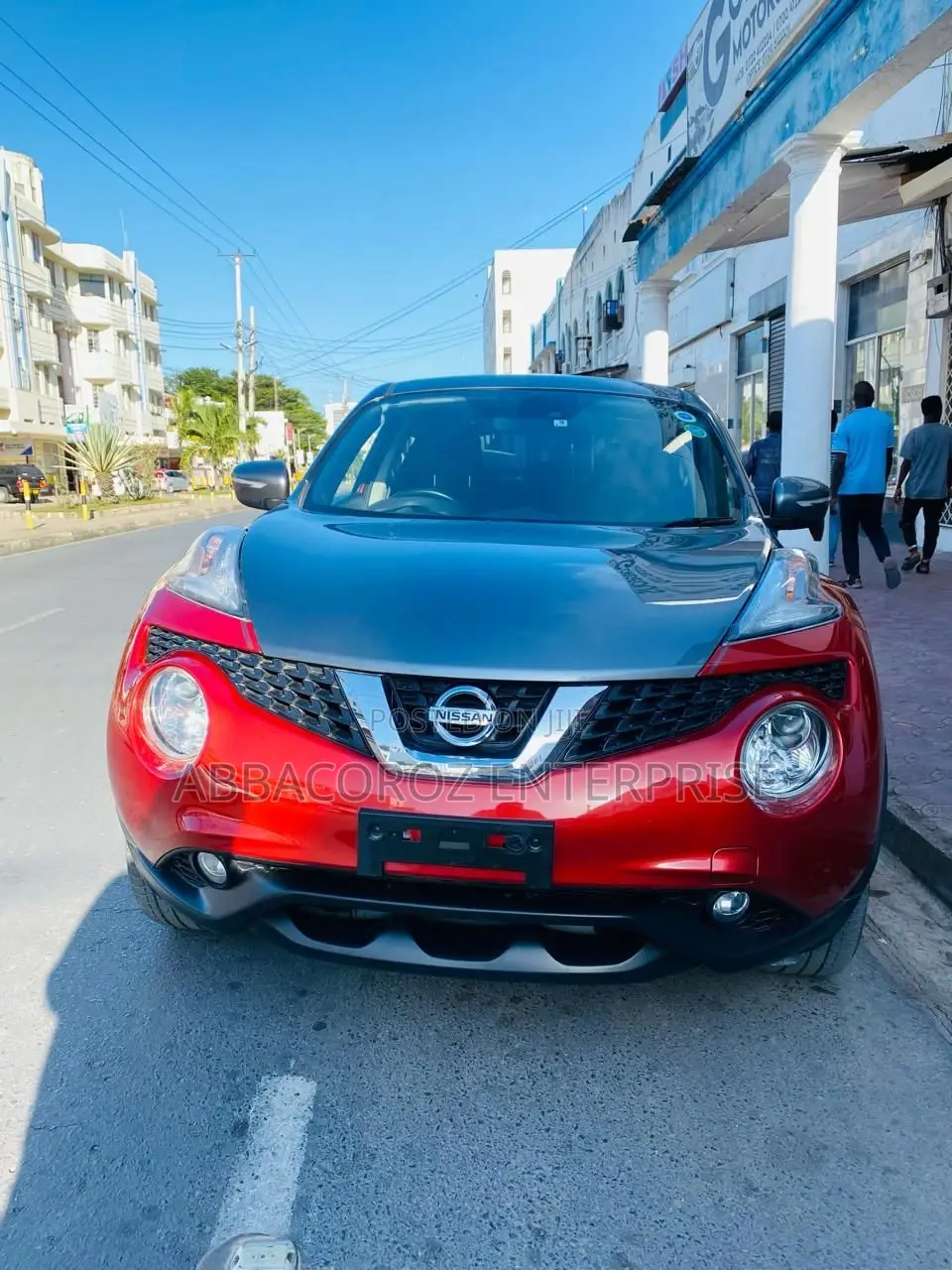 Nissan Juke S AWD 2017 Burgundy