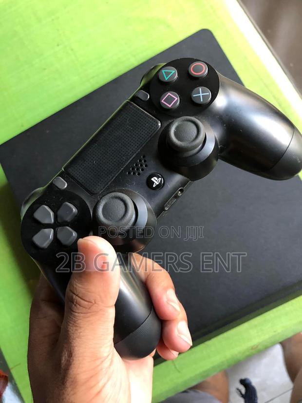 Ps4 Slim Version, Super Clean - main view