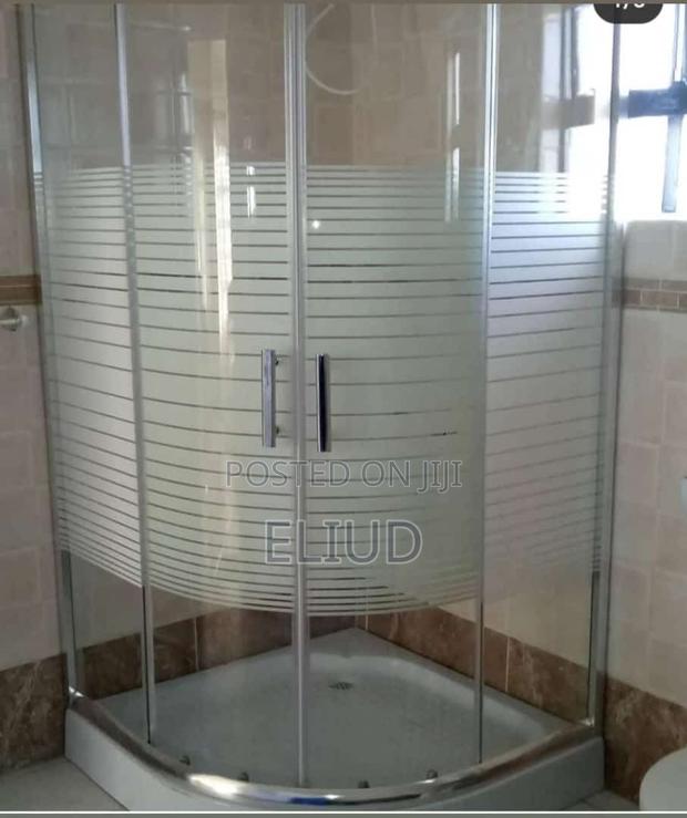 Semi Circle Shower Cubicles - main view