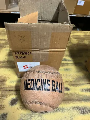 Medicine Ball 2kg Leather