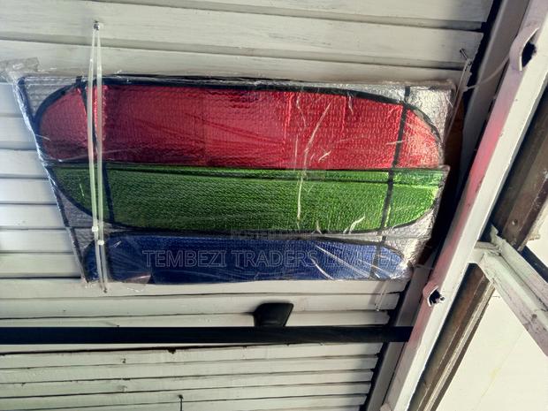 Universal Sunshades - main view