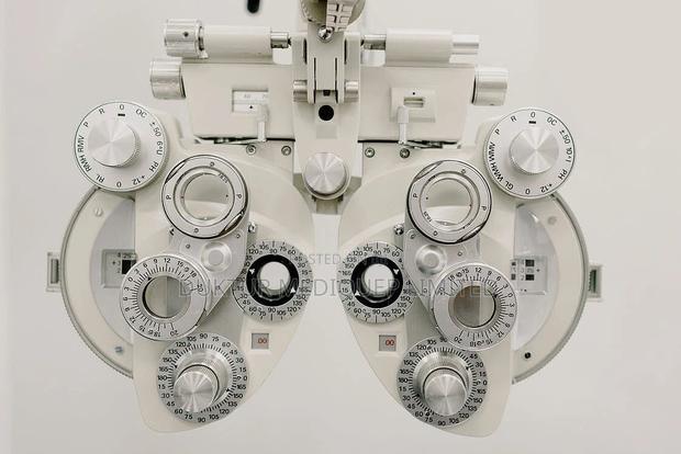 Optical Manual Phoropter - main view