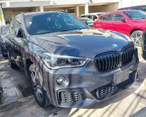 BMW X1 xDrive28i AWD 2016 Gray