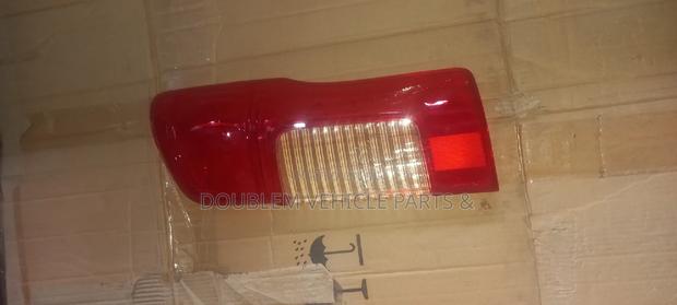 Tail Lens Nissan NV350 - thumbnail 2
