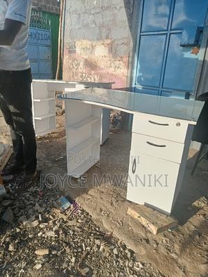 Manicure Table With Protective Top Mirror. - thumbnail 2