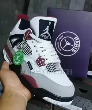 Jordan 4 Grey