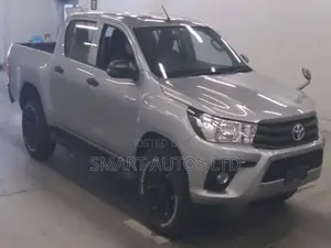 Toyota Hilux 2018 Silver