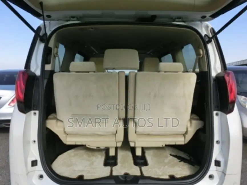 Toyota Alphard 2017 Pearl