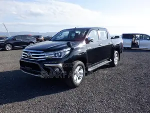 Toyota Hilux 2018 Black