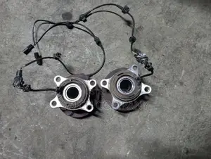 Suzuki Swift 4wd Rear Wheel Hub