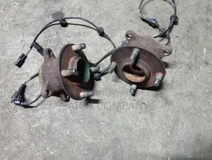 Suzuki Swift 4wd Rear Wheel Hub