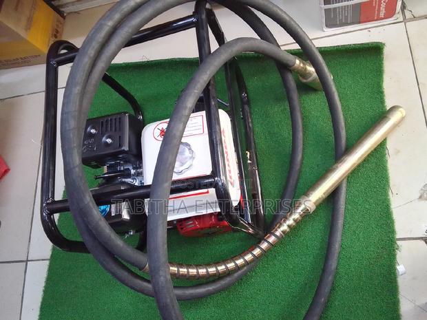 Honda Concrete Vibrator/Poker