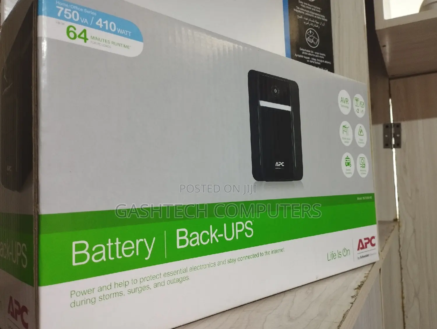 750va, 230V APC Back-Ups 750va, 230V, Avr, 2 Universal 1 Iec