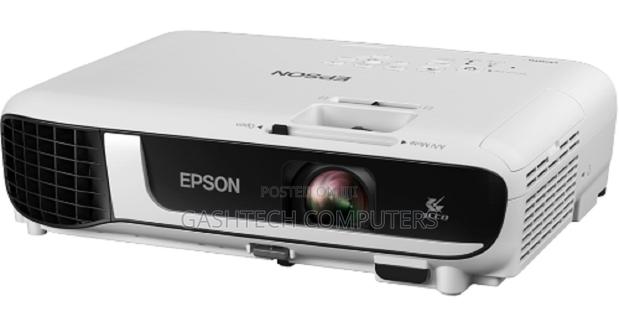 Epson Eb-W51 Projector 3lcd Technology, Wxga, - main view