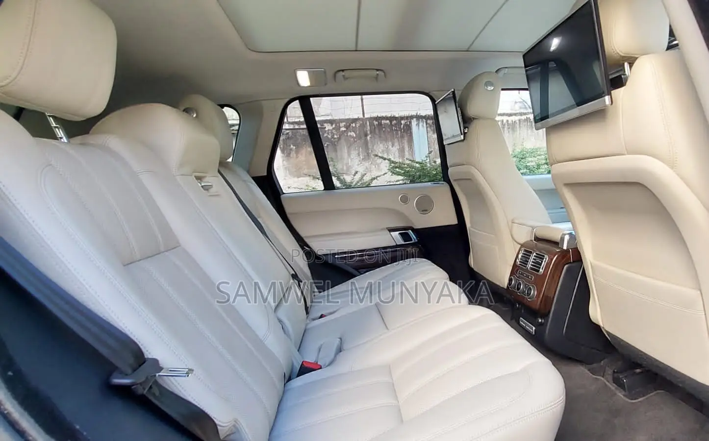 Land Rover Range Rover Vogue 2016 Black