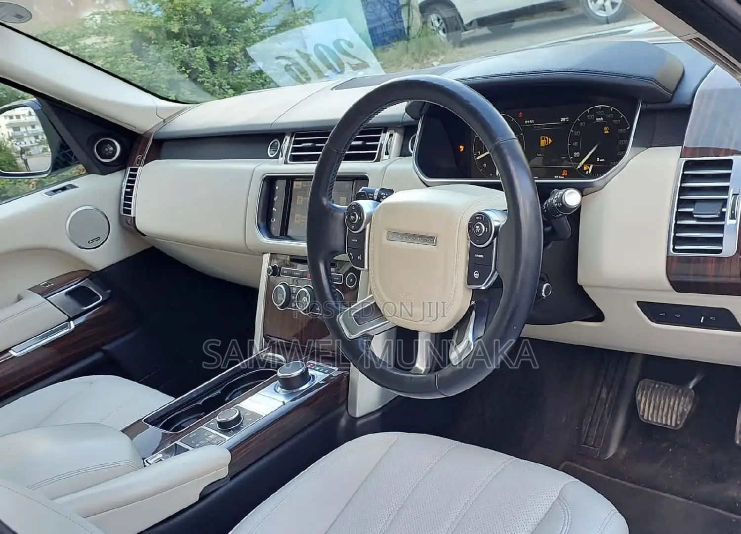 Land Rover Range Rover Vogue 2016 Black