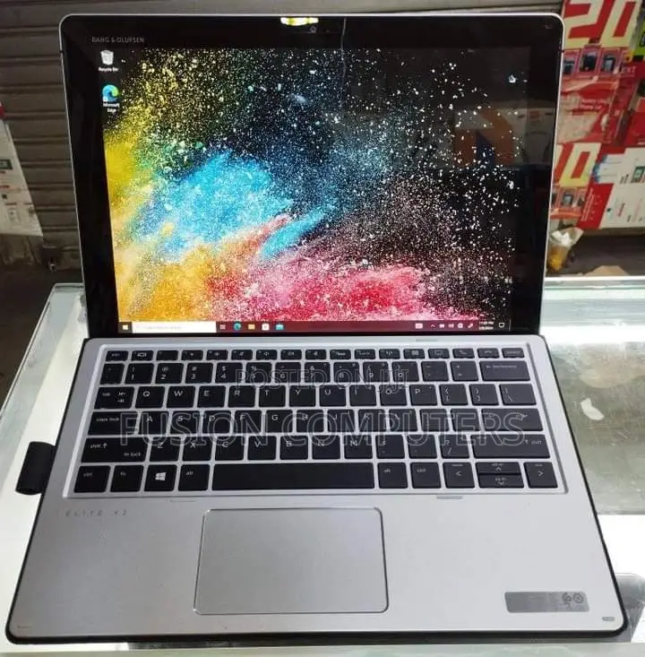 Laptop HP Elite X2 1012 G2 8GB Intel Core I5 SSD 256GB