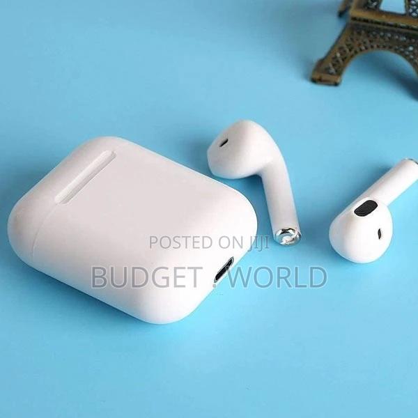 I11 Bluetooth Wireless Twin Mini Earphone – White - main view