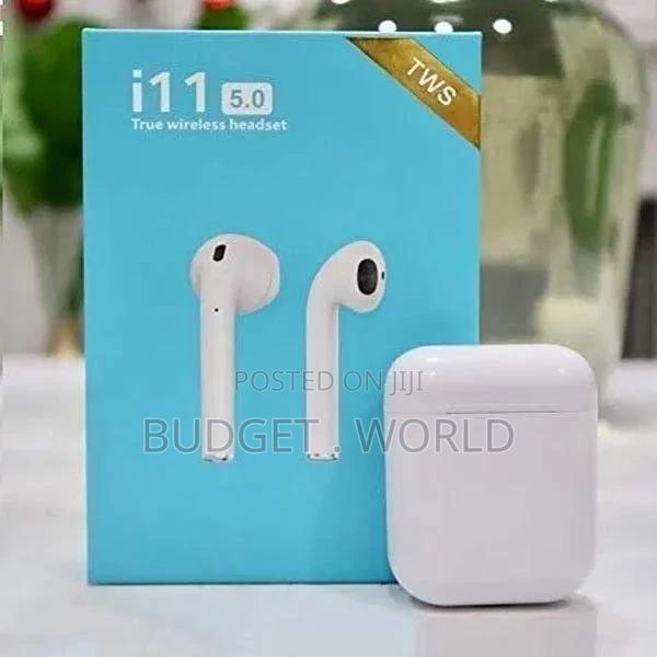 New -I11 TWS Bluetooth Headset With Charging Box - main view