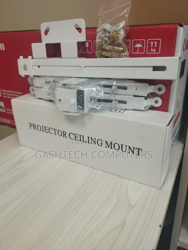 Projector Mount **Ceiling Mount //Ceiling Mount - main view