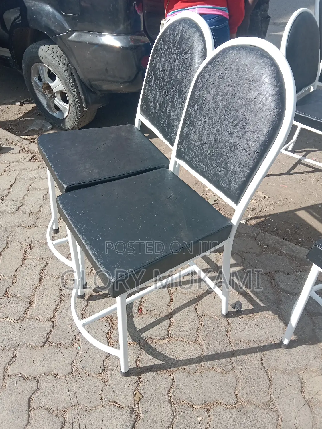 Low Back Chairs