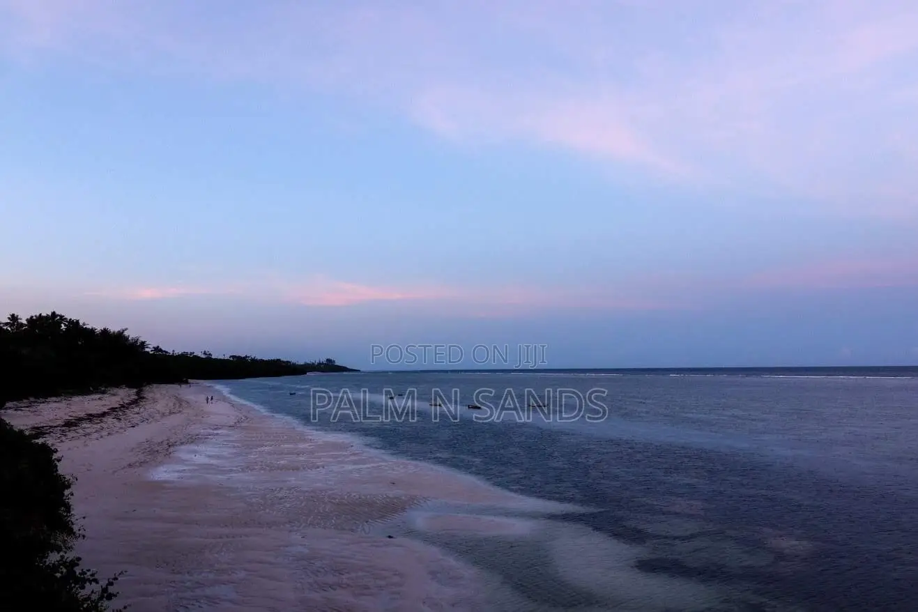 Tiwi Beach Paradise!!