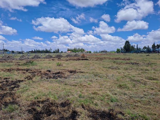 Plots Touching Main Road in Katani Ww - main view