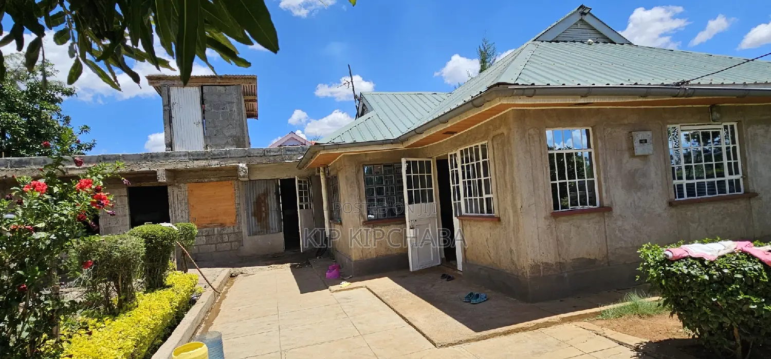 5bdrm Bungalow in Elgonview for sale