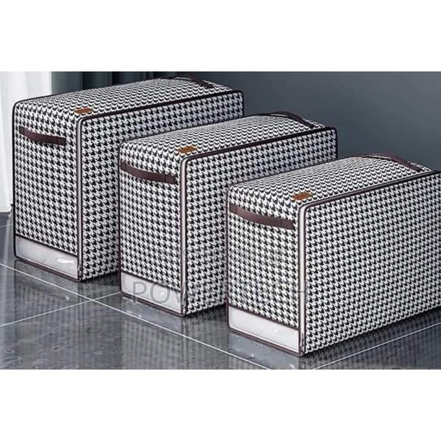 Quilt Duvet/Closet Organizer* - main view