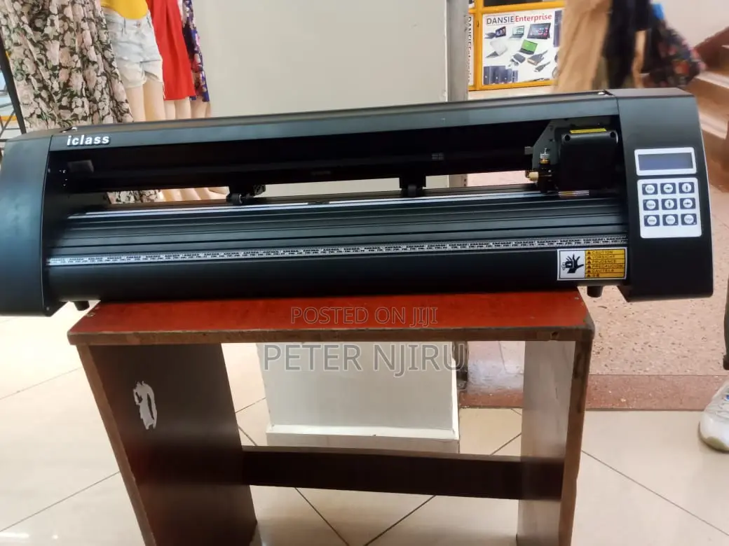 Vinyl 2 Feet Cutting Plotter