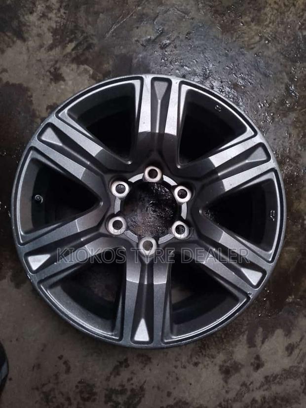 17 Inch Original Toyota Fortuner Rim