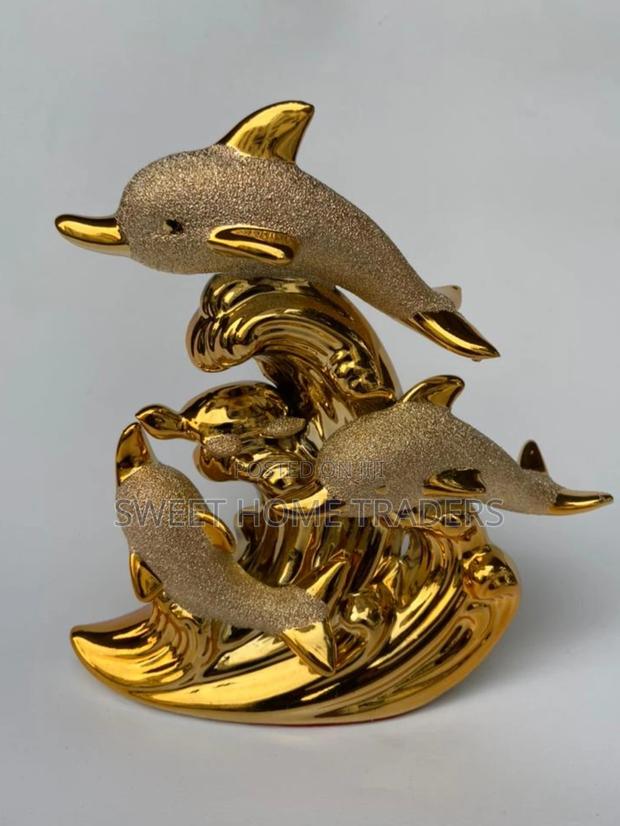 Gold Dolphine Decor - main view