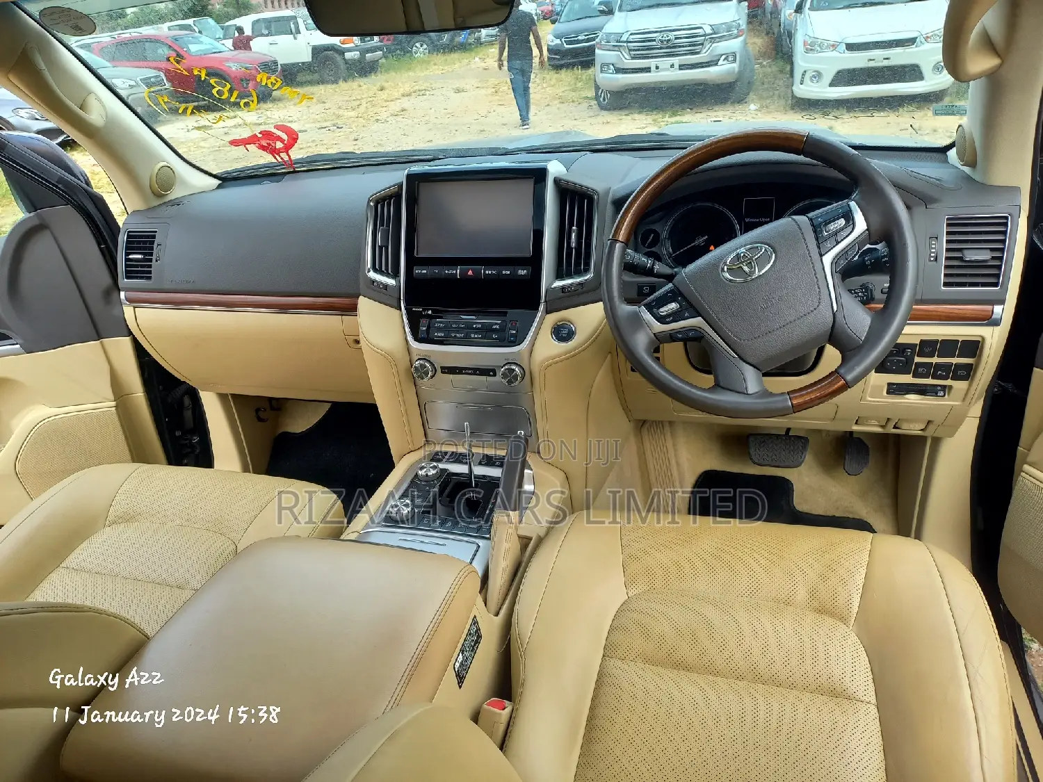Toyota Land Cruiser 2016 Black