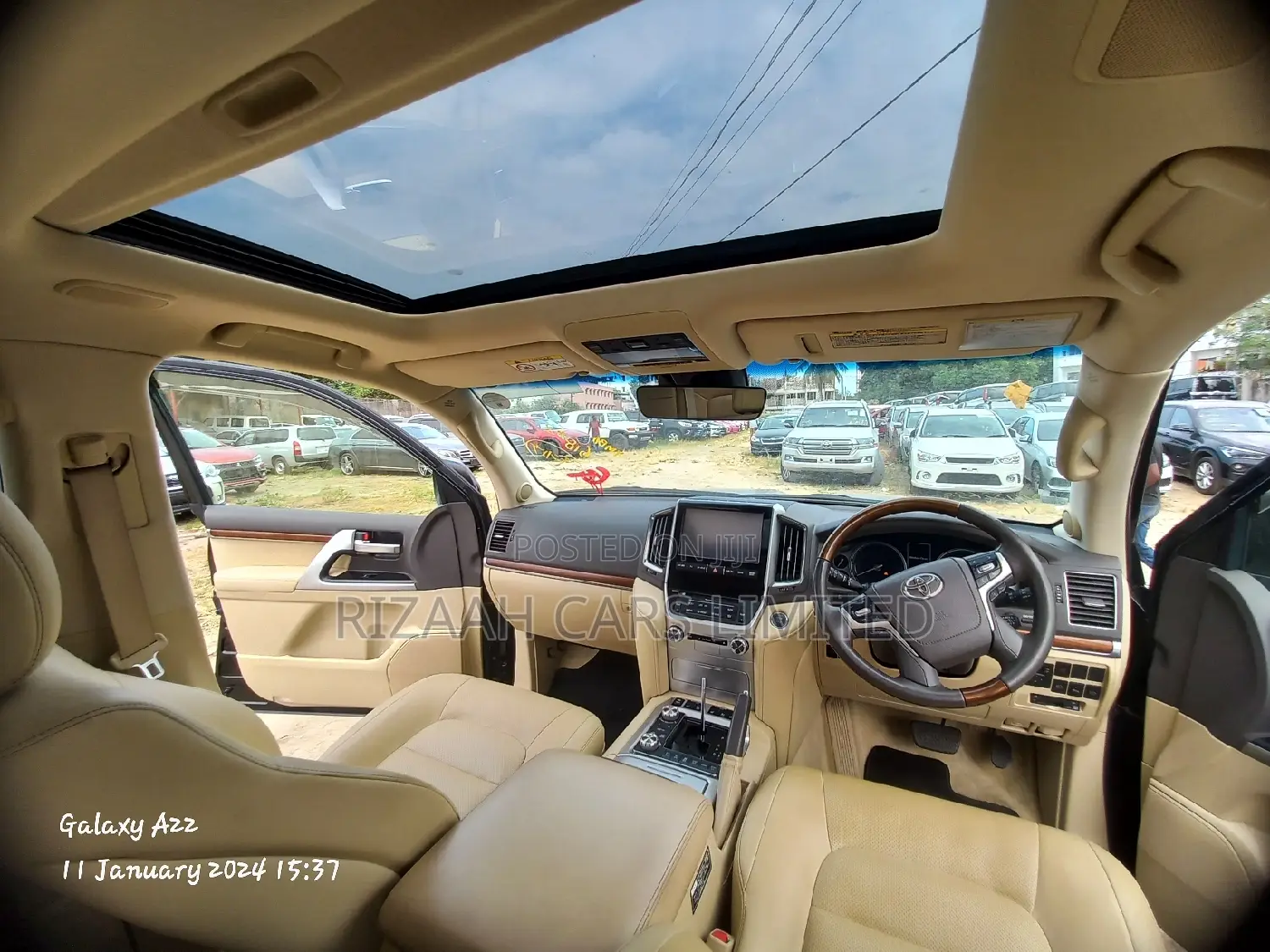 Toyota Land Cruiser 2016 Black