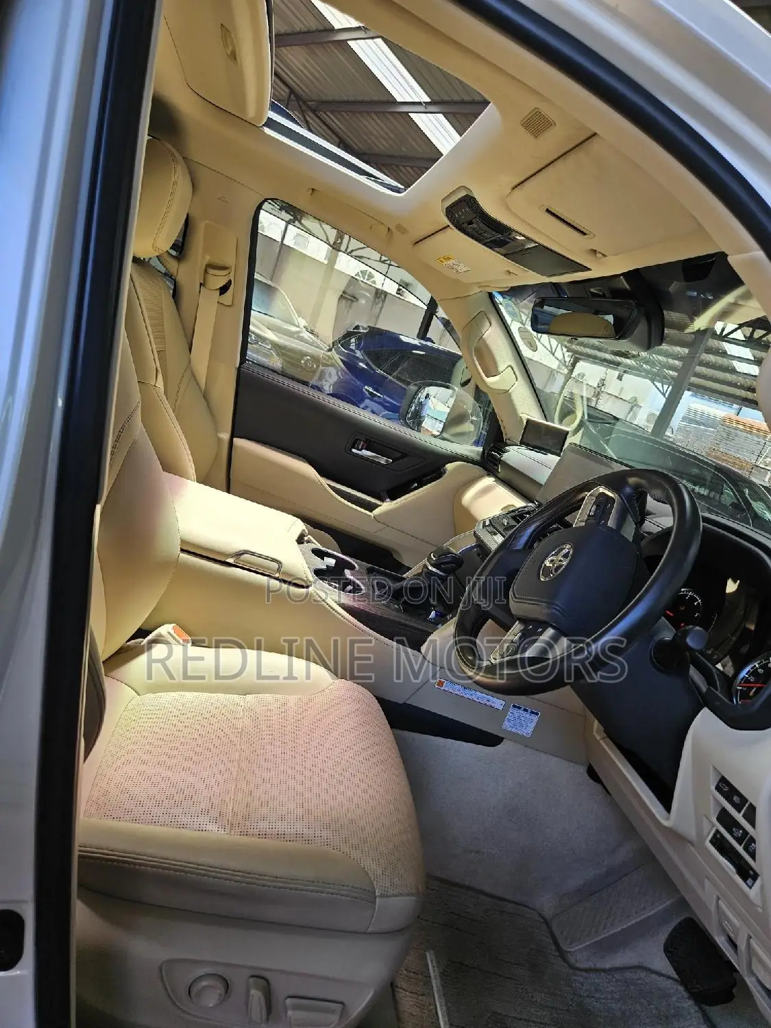 Toyota Land Cruiser 2021 White