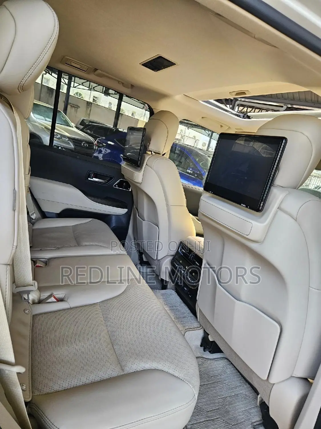 Toyota Land Cruiser 2021 White
