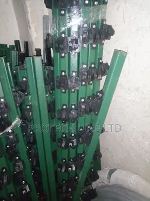 Posts Insulated for Electric Fencing