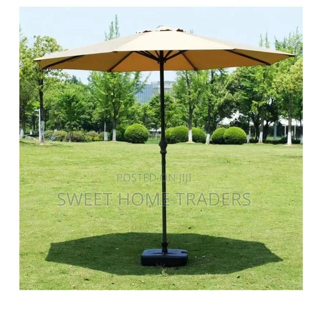 Folding Outdoor Umbrella With Iron Pipe - main view