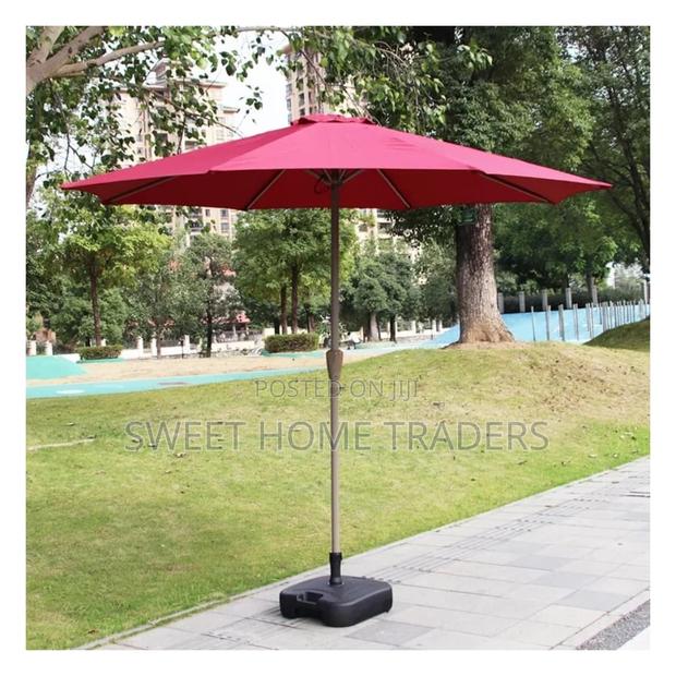 Folding Outdoor Umbrella - main view