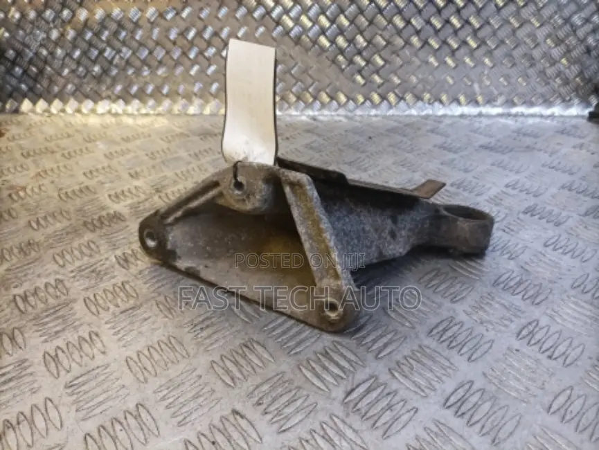 BMW X3/X4 Engine Mount Blanket