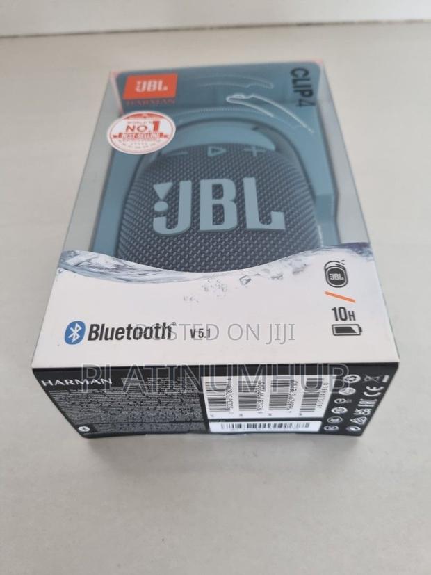 JBL Clip 4 Speaker Q1 - main view