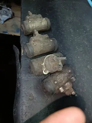 Wheel Cylinder Toyota Hiace