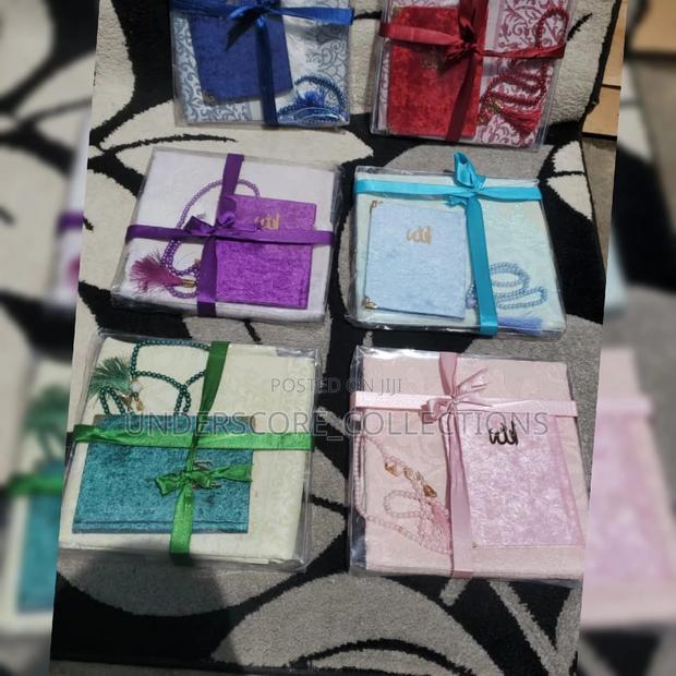 Islamic Prayer Mats With Tashbihi and Quoran