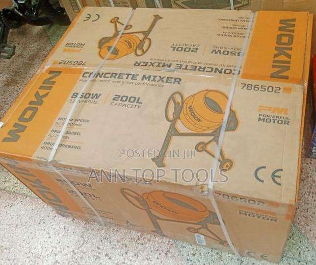 200 Litres Wokin Concrete Mixer.