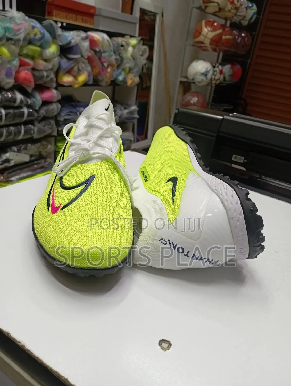 Phantom Gx Football Trainers