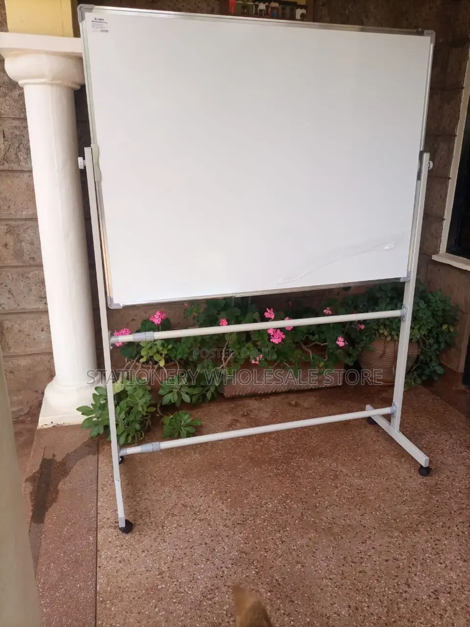 Movable Whiteboard 3ft X 4ft at Wholesale Price 5pcs