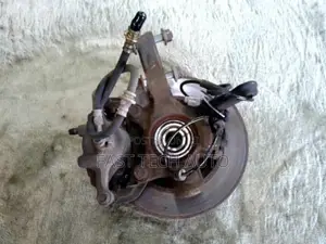 Nissan Wingroad Y12 Hub